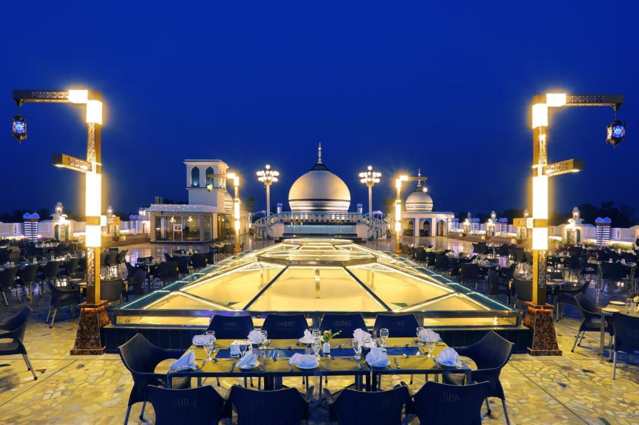 Mughal Mahal Hotel Gujranwala Exterior photo